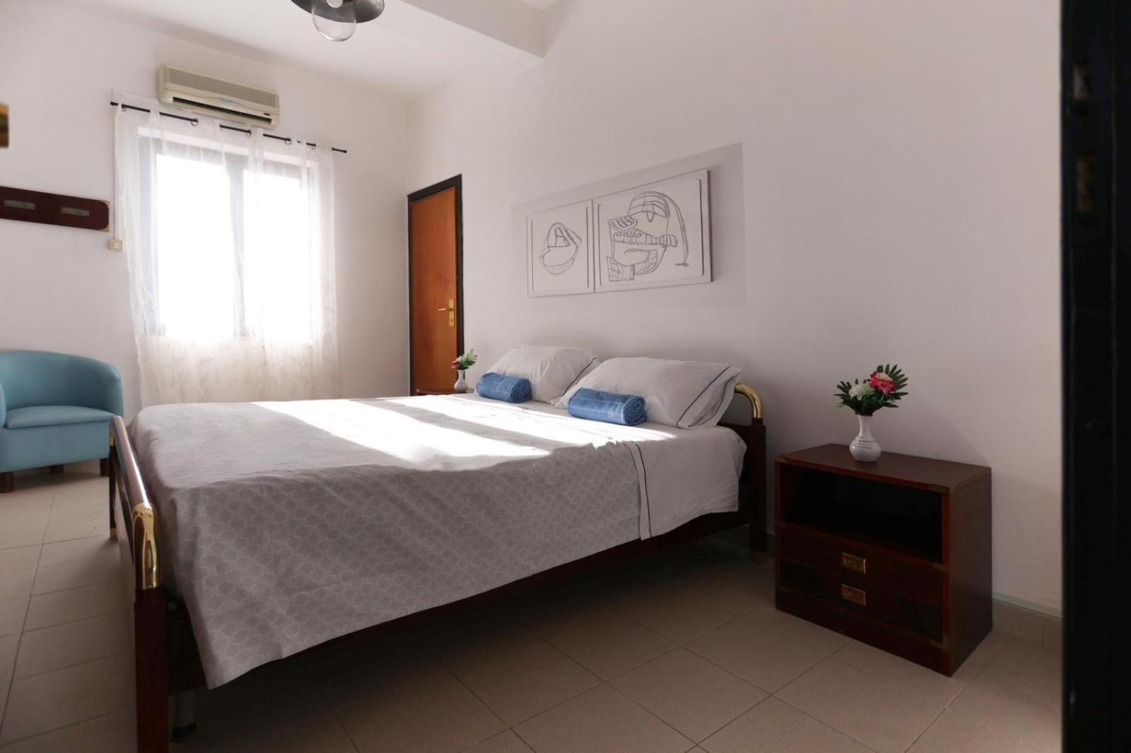 Hotel Barracuda Варкатуро Экстерьер фото