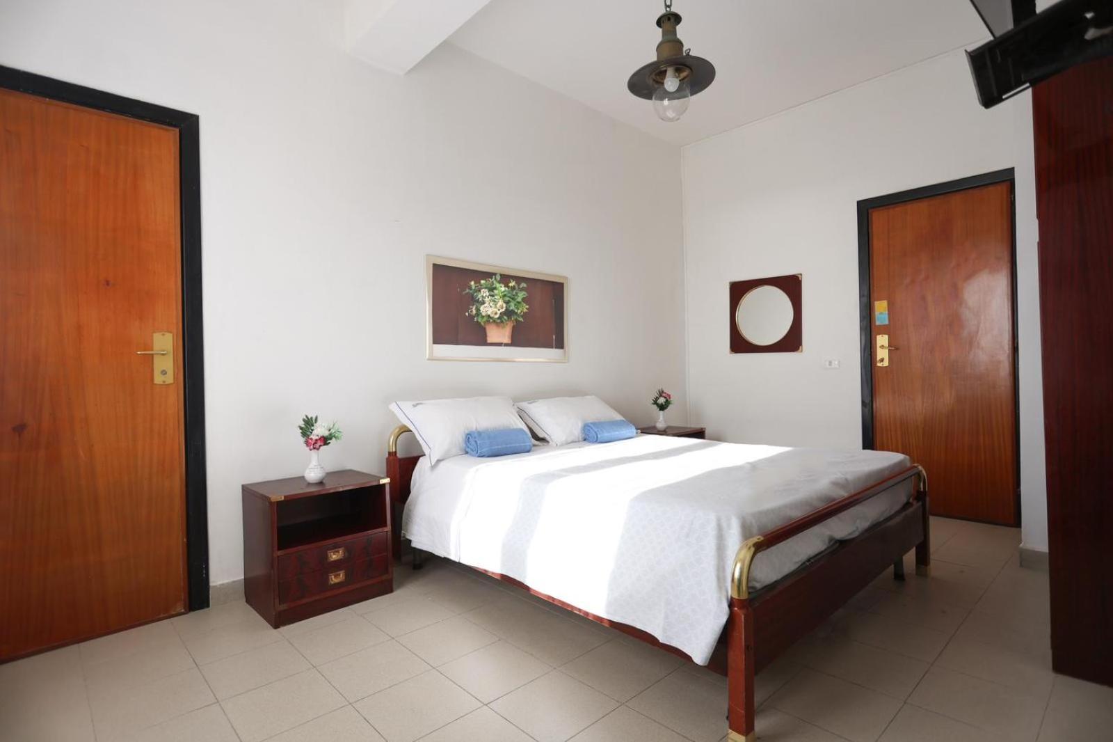 Hotel Barracuda Варкатуро Экстерьер фото